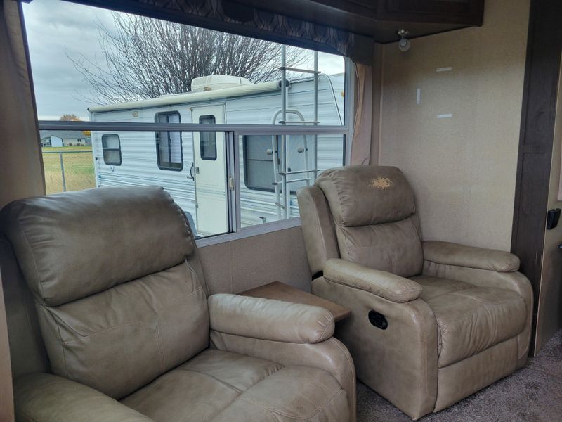 Used 2020 NORTHWOOD MFG ARCTIC FOX 29-5T Image 7