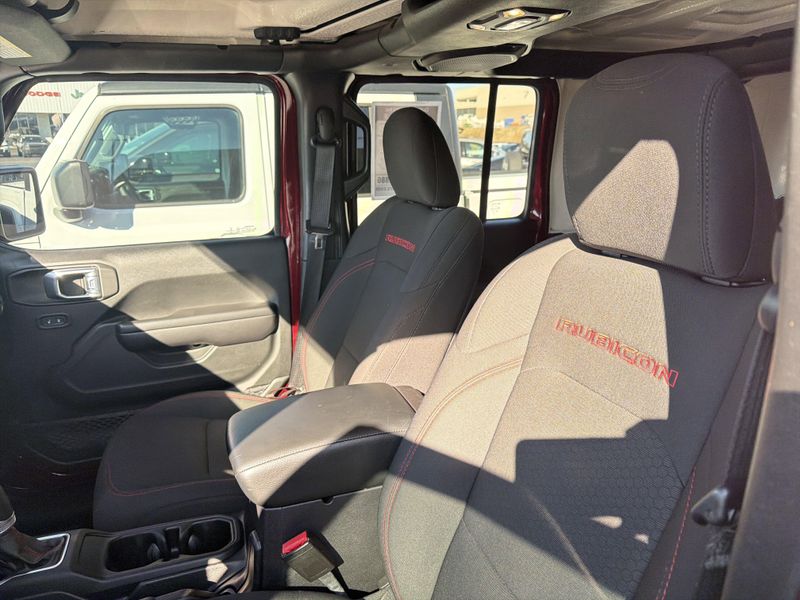 Used 2021 Jeep Wrangler Unlimited RubiconImage 21
