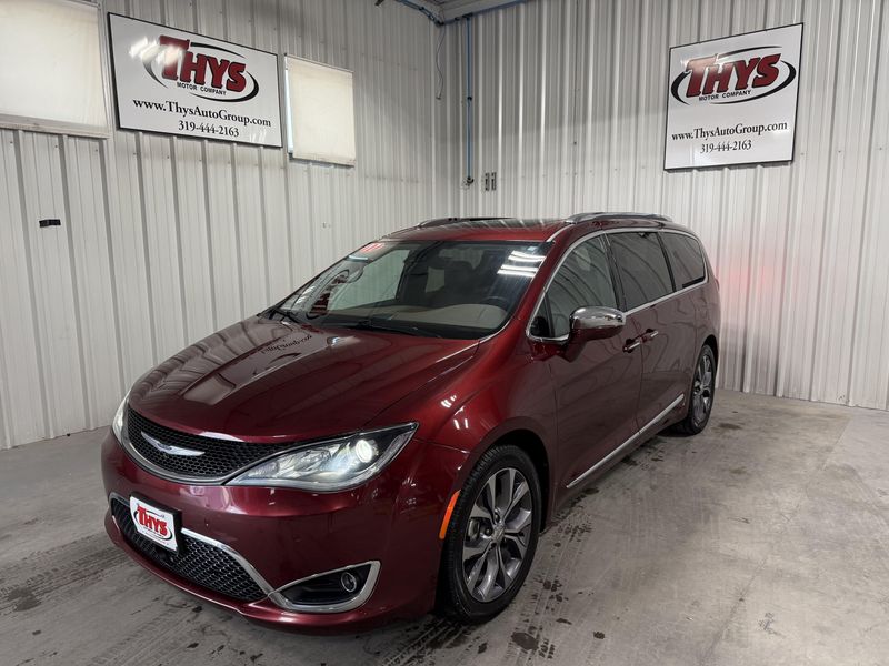 Used 2017 Chrysler Pacifica LimitedImage 15