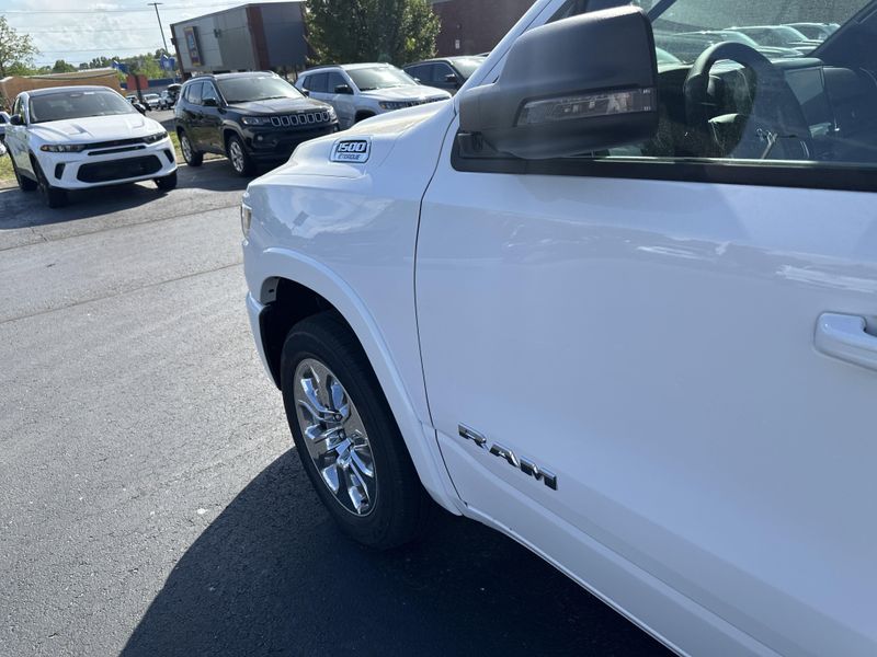 2025 RAM 1500 Big Horn Crew Cab 4x4 5
