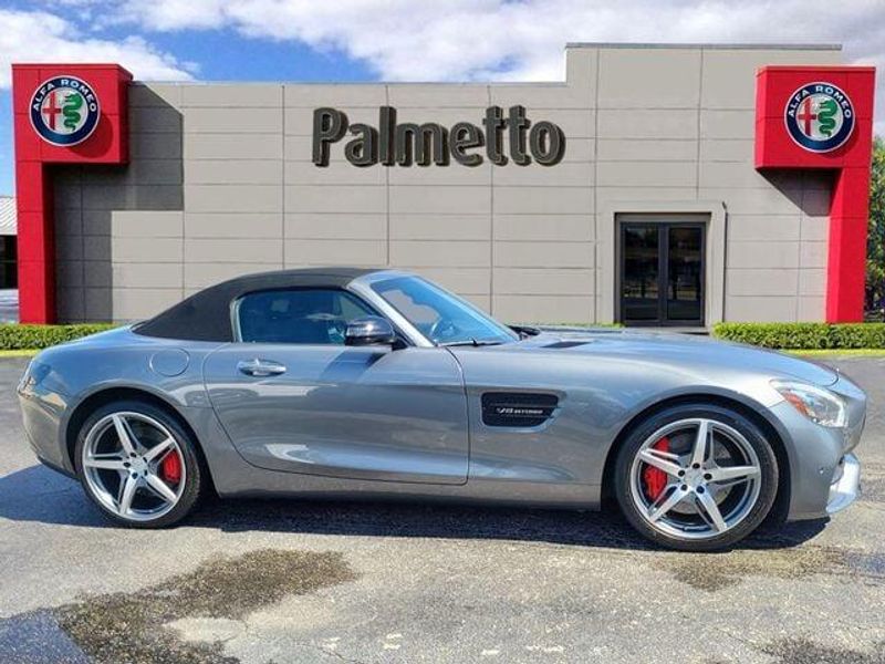 2018 Mercedes Benz AMG GT Roadster photo 3