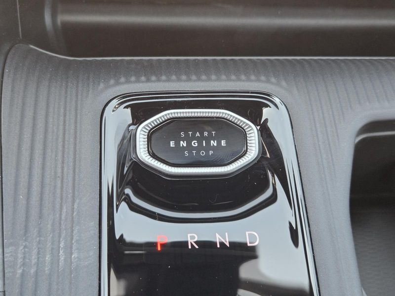 New 2026 Jeep Cherokee Limited 4x4