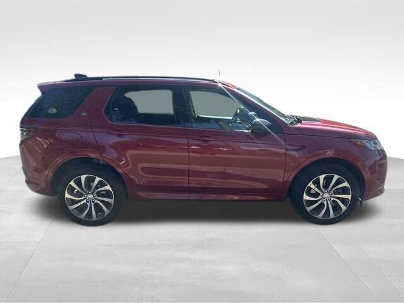 2025 Land Rover Discovery Sport S