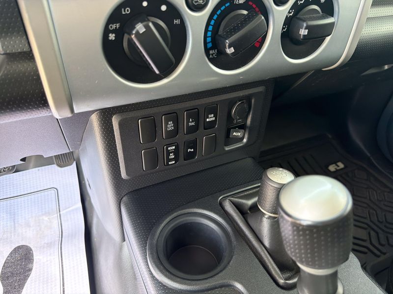Used 2007 Toyota FJ Cruiser Image 51