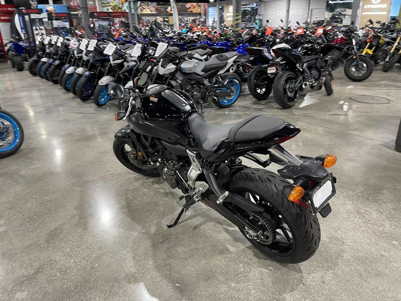 Used 2016 Yamaha FZ-07 Image 9