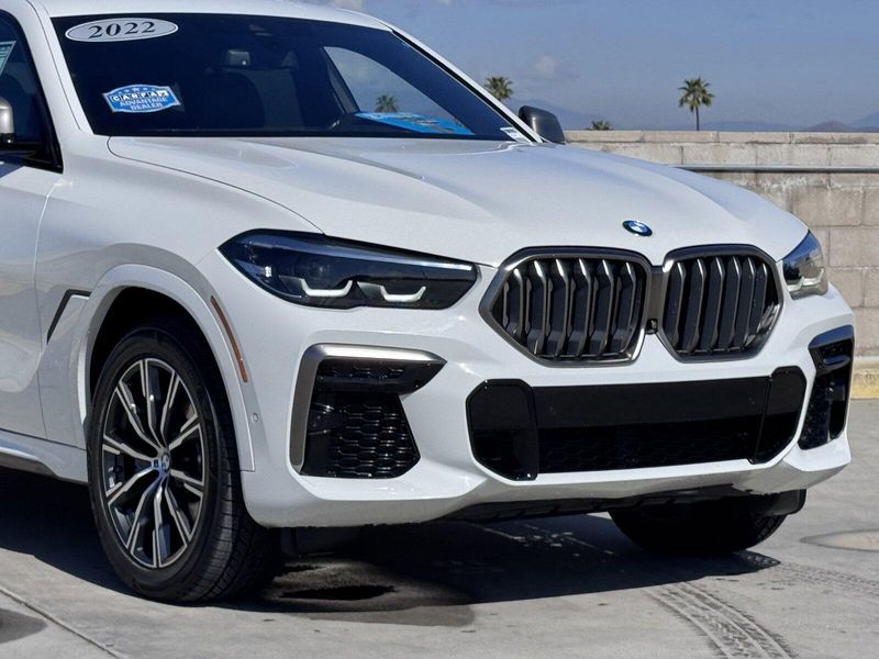 2022 BMW X6 M50iImage 3