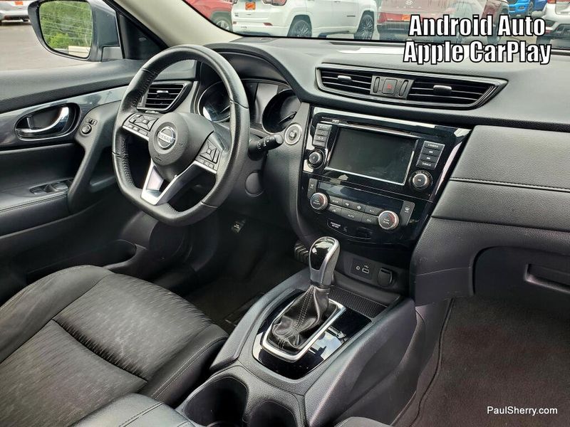 Used 2020 Nissan Rogue SV