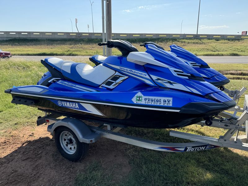 2017 Yamaha FX SVHO AZURE BLUE Image 1