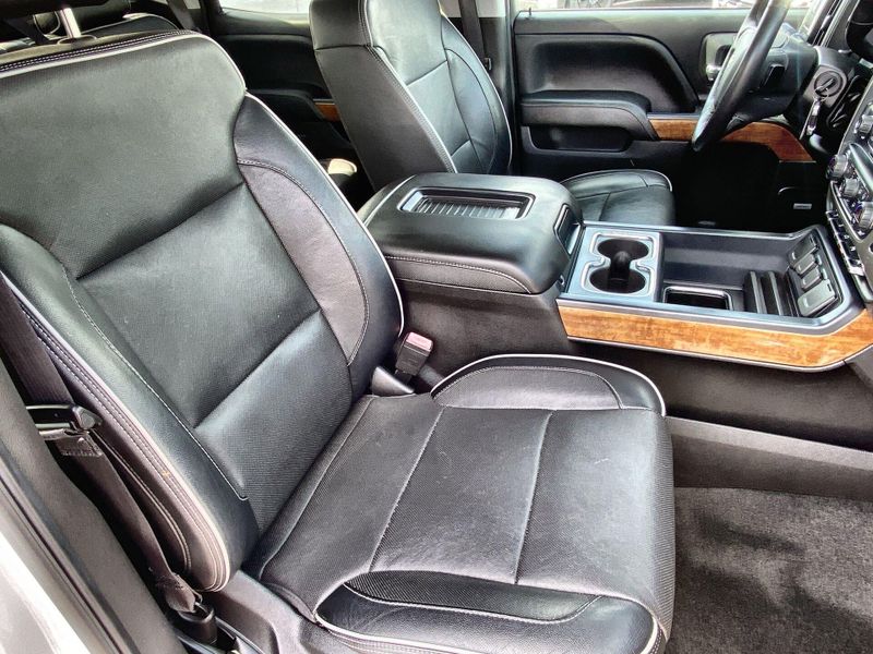 Used 2018 Chevrolet Silverado 1500 High CountryImage 27