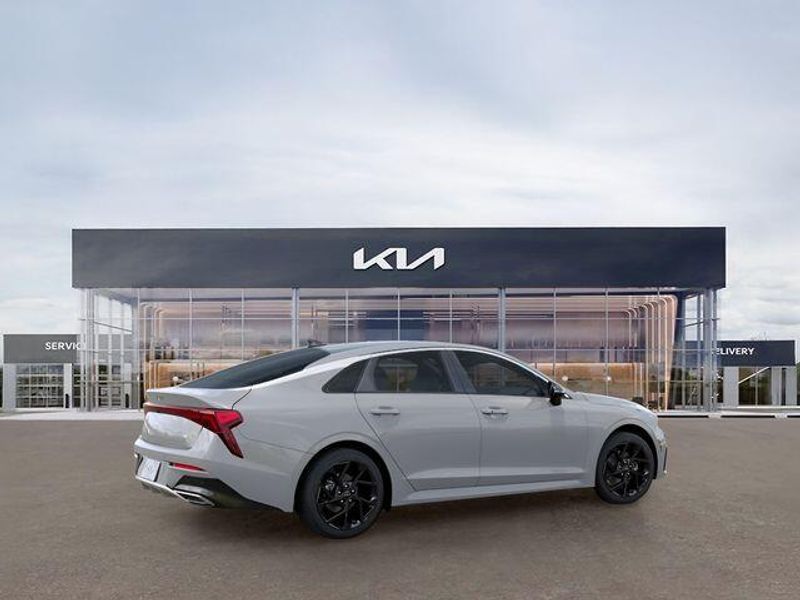New 2026 Kia K5 GT-LineImage 7