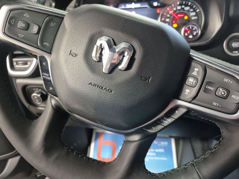 2025 RAM 1500 Big Horn Crew Cab 4x4 5