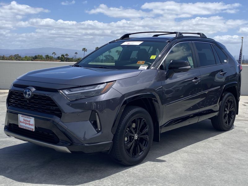 2024 Toyota RAV4 XSEImage 8