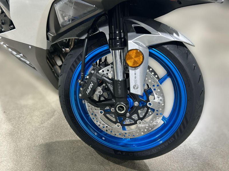 New 2027 Kawasaki NINJA ZX-6R ABS Image 26