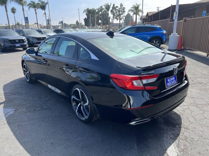 2022 Honda Accord Sedan SportImage 2