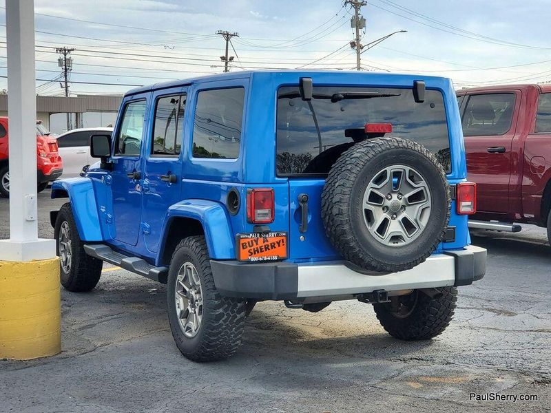 2015 Jeep Wrangler Unlimited SaharaImage 9