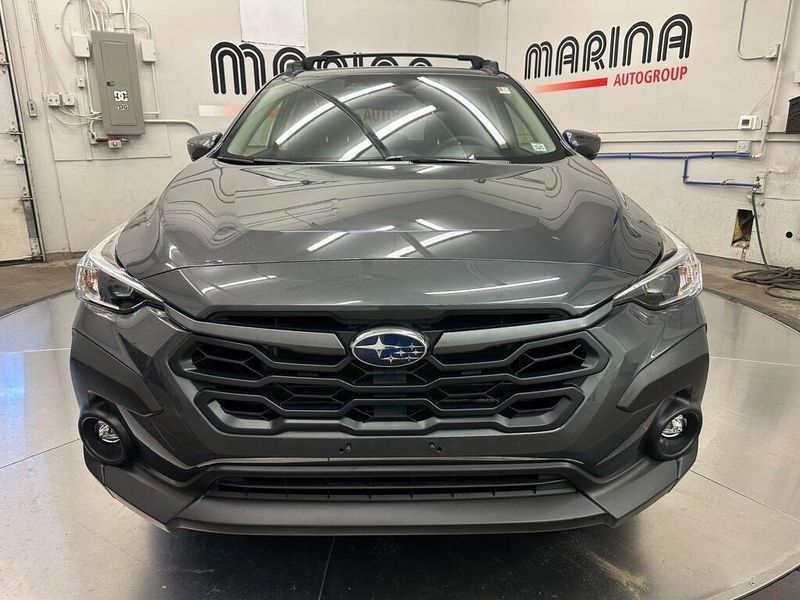 2025 Subaru Crosstrek Premium photo 2