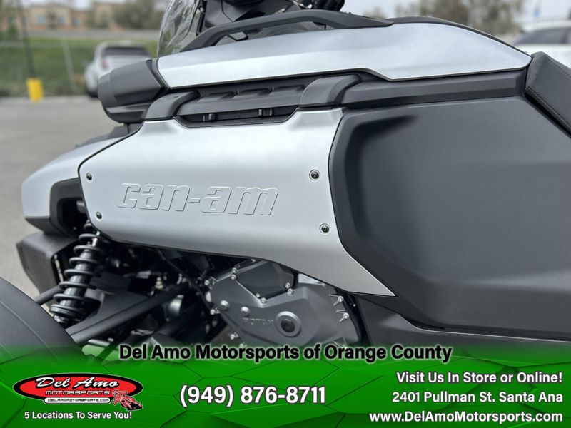 2025 Can-Am CANYON STANDARD Image 22