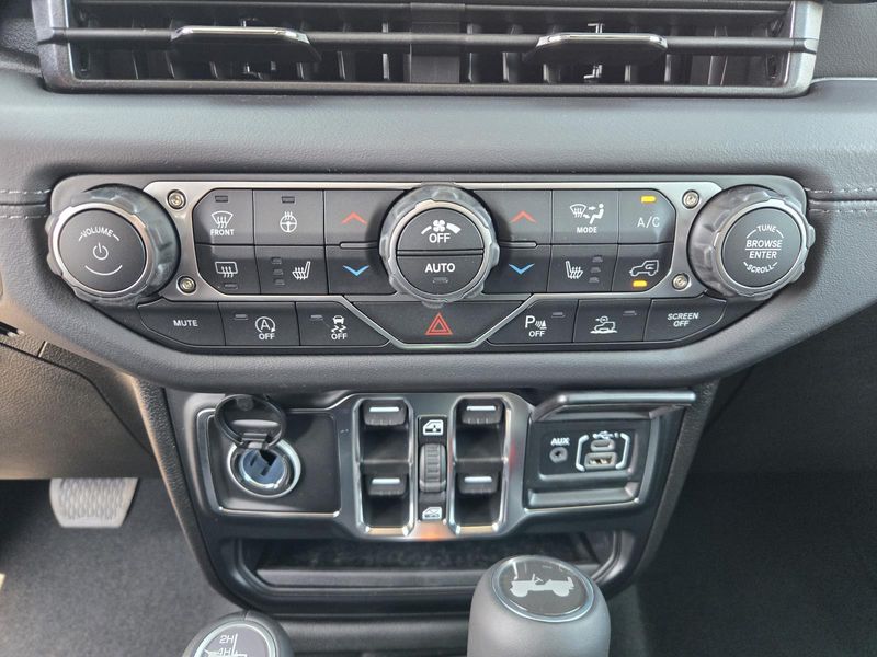 New 2026 Jeep Wrangler 4-door Sahara