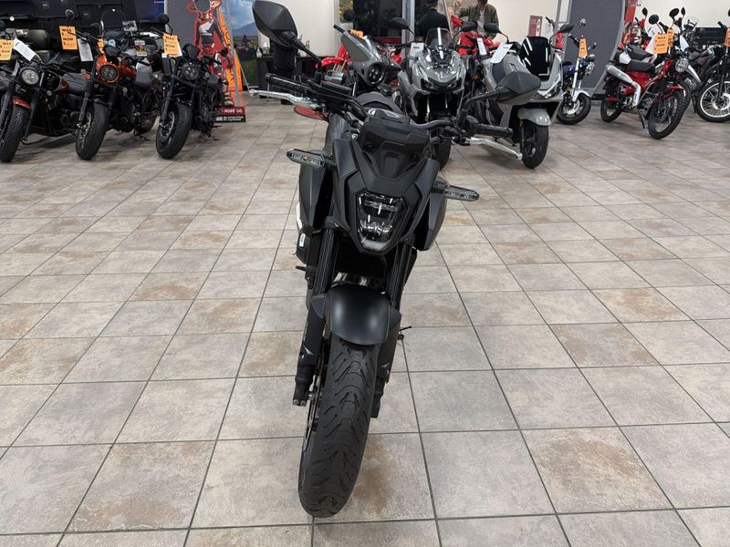 New 2025 Honda CB500F ABS Image 12