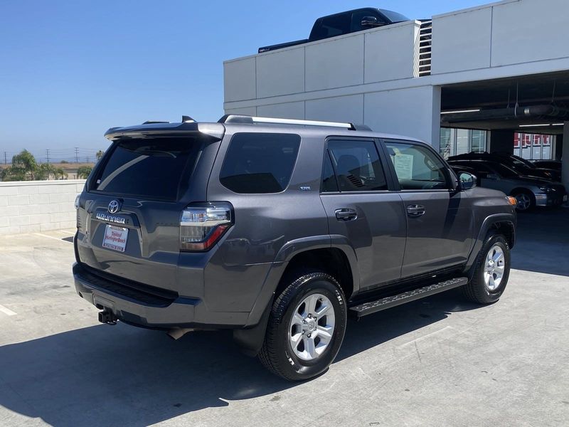 2023 Toyota 4Runner SR5Image 4