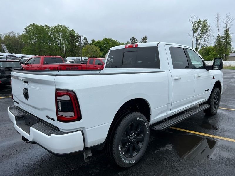 2023 RAM 3500 Laramie Crew Cab 4x4 6