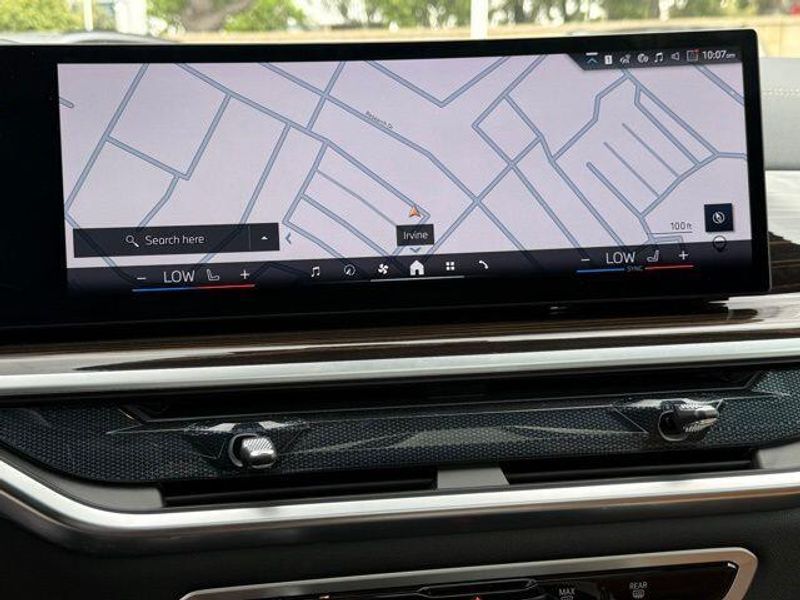 Used 2025 BMW X5 xDrive40iImage 29