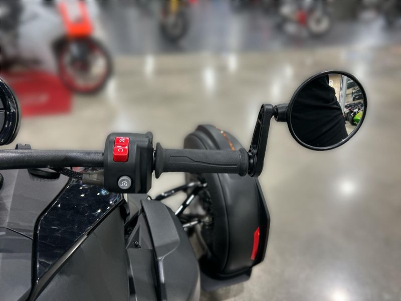 Used 2024 Can-Am RYKER 900 ACE Image 21
