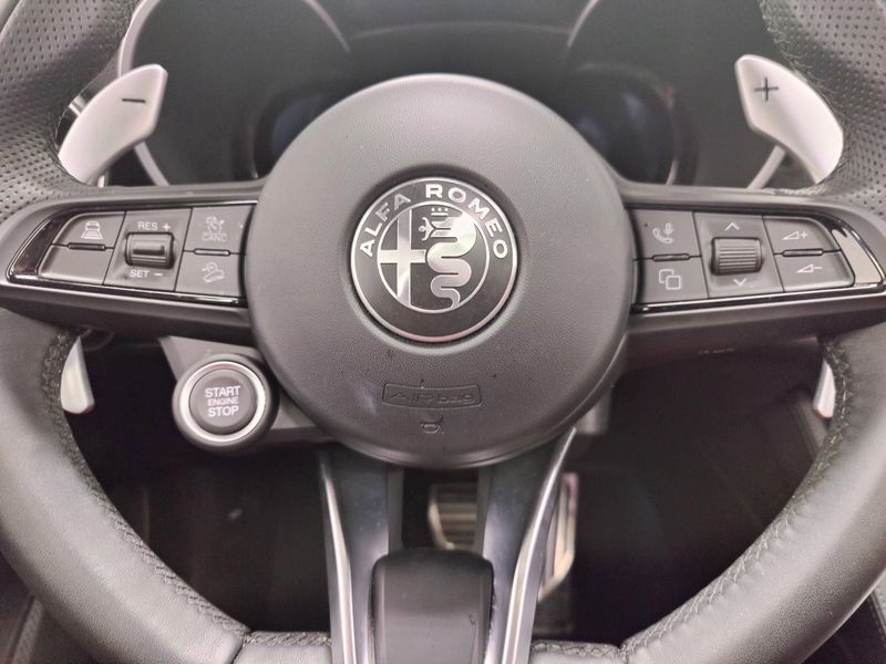 Used 2024 Alfa Romeo Stelvio AWD Sprint w/Sunroof/NavImage 30