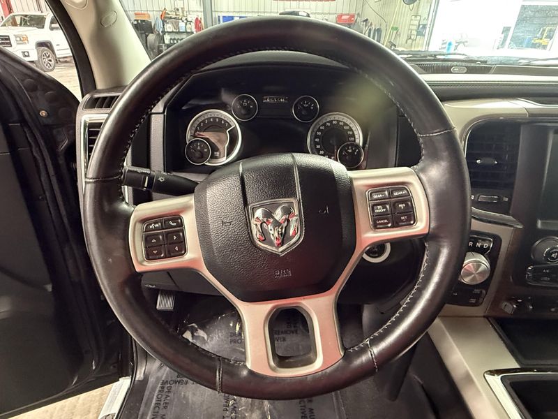 Used 2014 RAM 1500 LaramieImage 23