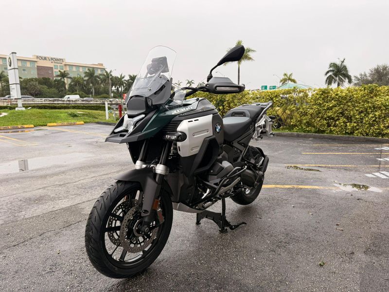2025 BMW R 1300 GS AdventureImage 3