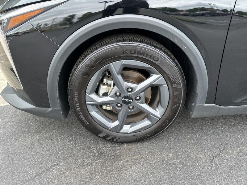 2025 Kia K4 LXSImage 11