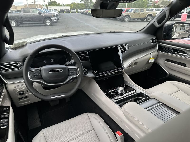 2025 Jeep Wagoneer Series Ii 4x4Image 21
