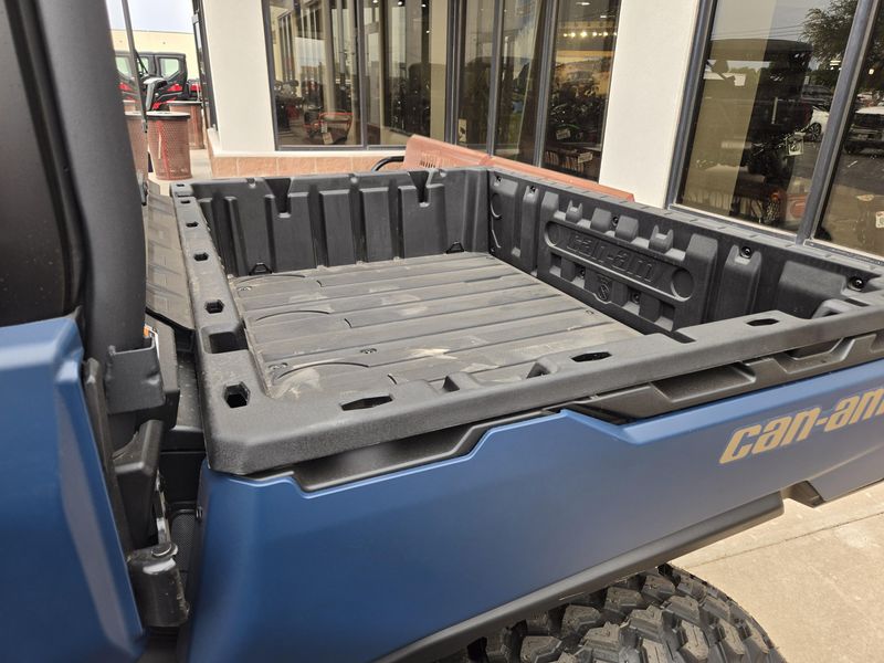 2025 Can-Am DEFENDER MAX LIMITED CAB HD10 DUSTY NAVY Image 10