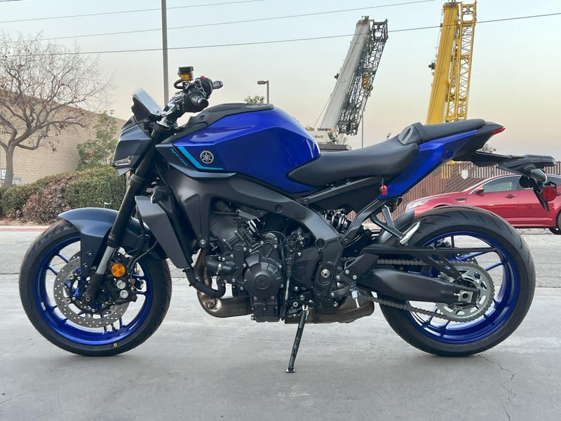 New 2025 Yamaha MT-09 Image 2