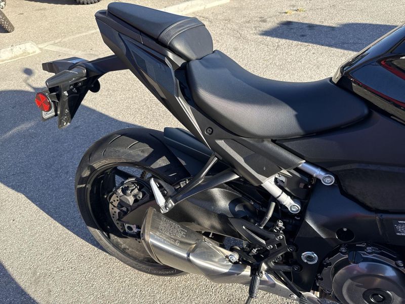 Used 2023 Suzuki GSX-S1000 Image 14