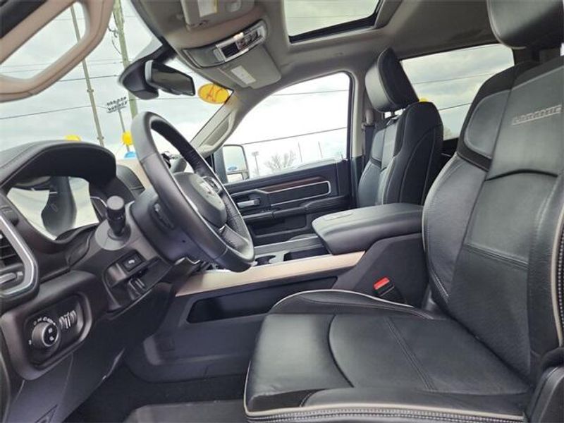 2024 RAM 3500 LaramieImage 20