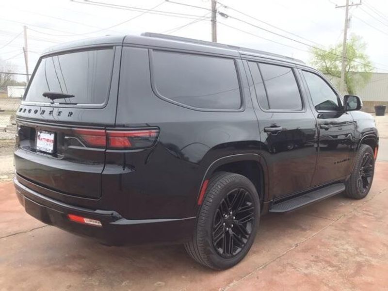 2023 Jeep Wagoneer Series IIImage 5