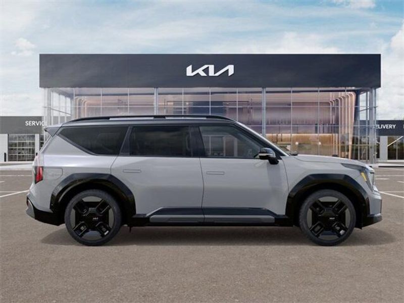 New 2026 Kia EV9 GT-LineImage 7