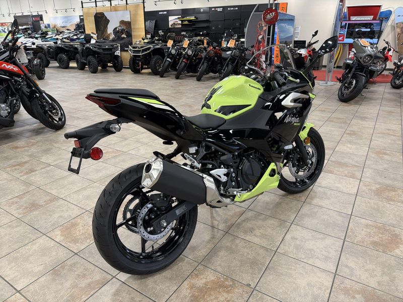 New 2026 Kawasaki NINJA 500 SE ABS Image 17