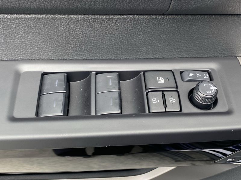 2024 Toyota Tundra LimitedImage 19