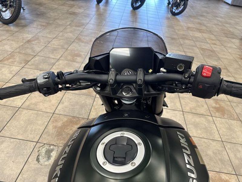 New 2026 Suzuki GSX-8TT Image 21