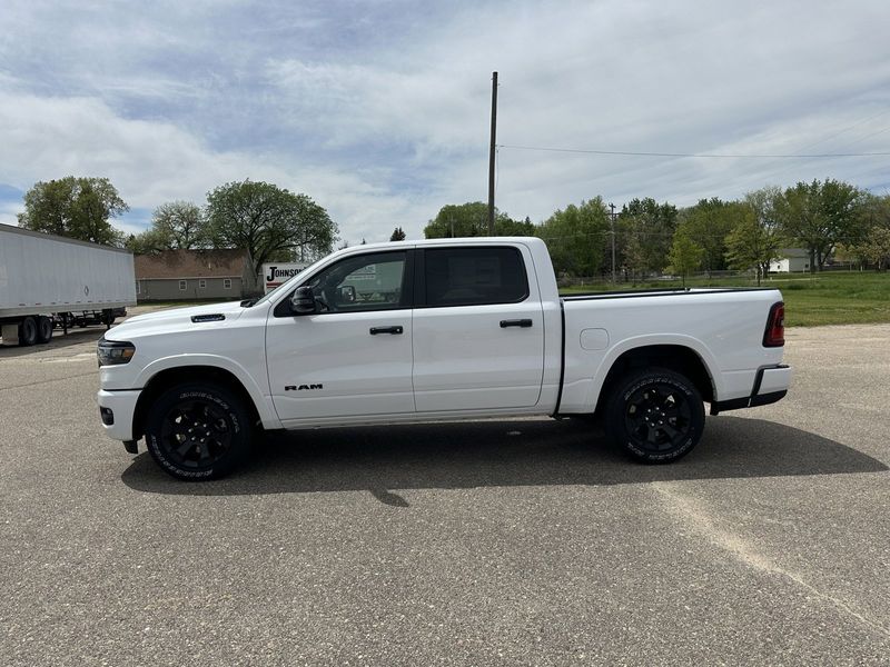 2025 RAM 1500 Big Horn Crew Cab 4x4 5