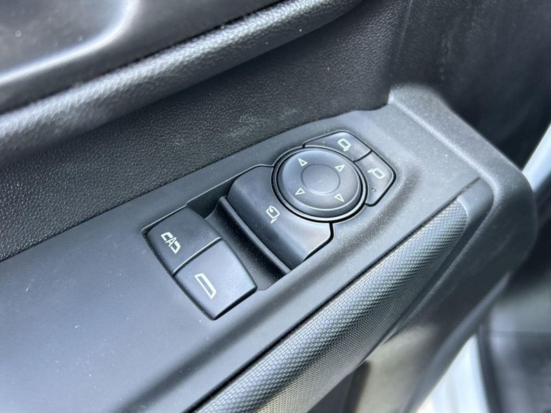2024 Chevrolet Silverado 3500HD CC Work TruckImage 22