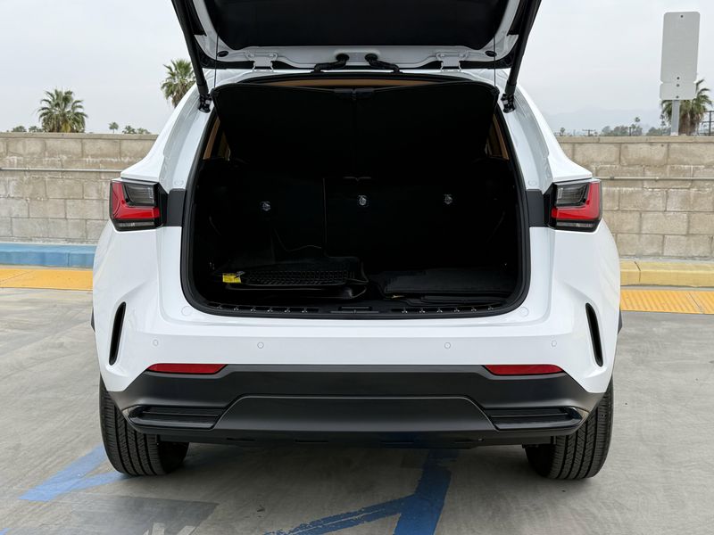 Used 2026 Lexus NX 350hImage 13