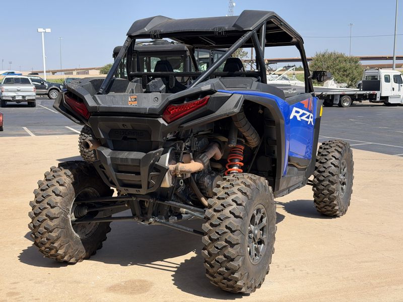 USED 2025 POLARIS RZR XP 1000 ULTIMATE BLUE Image 2