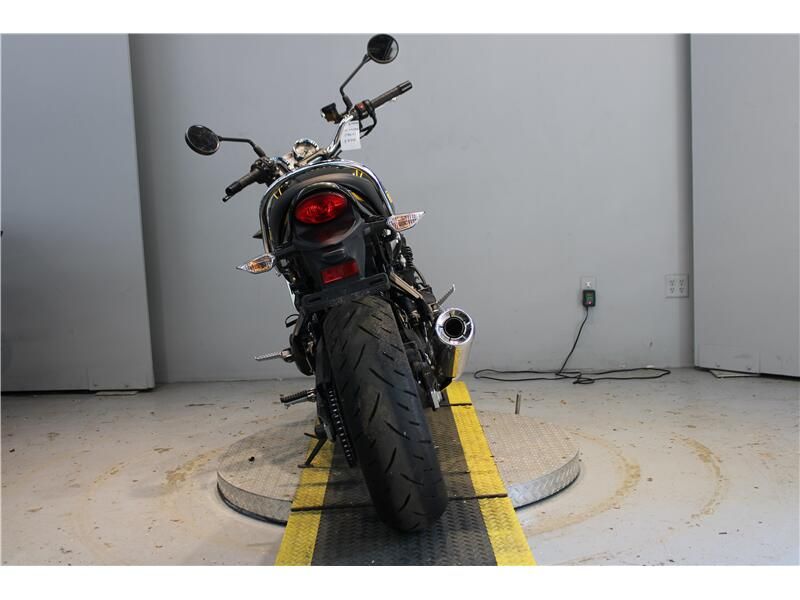 Used 2021 Kawasaki Z900RS Image 5