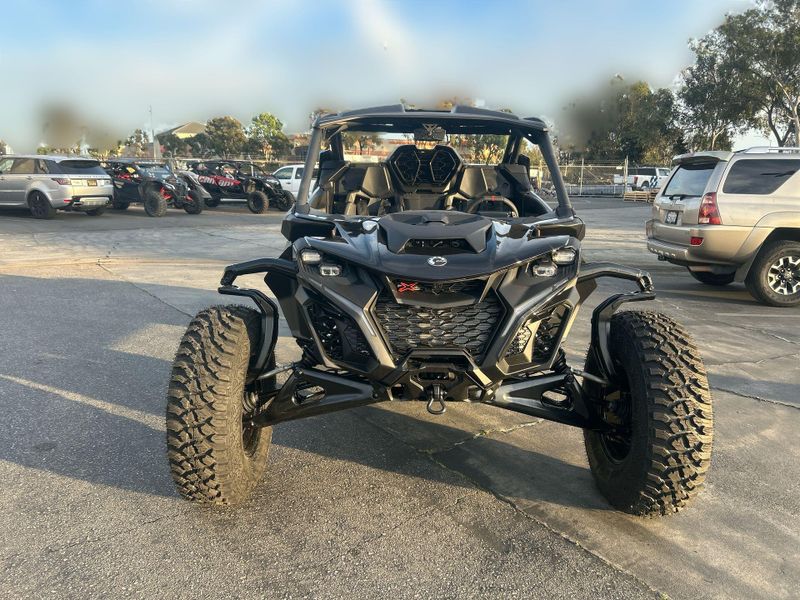 New 2026 Can-Am MAVERICK R X RS WITH SMART-SHOX 999T DCT Image 18