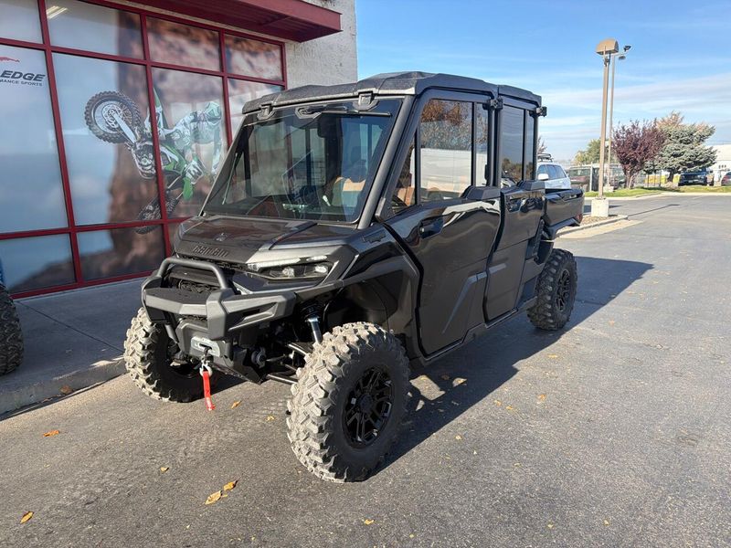 New 2026 Can-Am DEF MAX TEXCAB HD11 