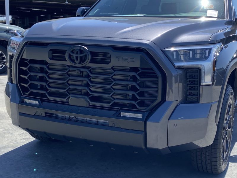 2025 Toyota Tundra LimitedImage 7