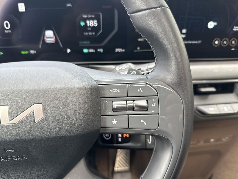 2024 Kia EV9 GT-LineImage 27